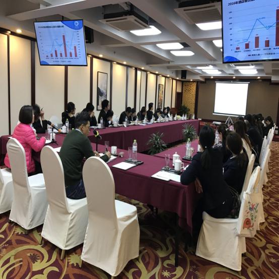 ����AG����|AG���˹�����