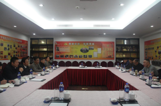 ����AG����|AG���˹�����