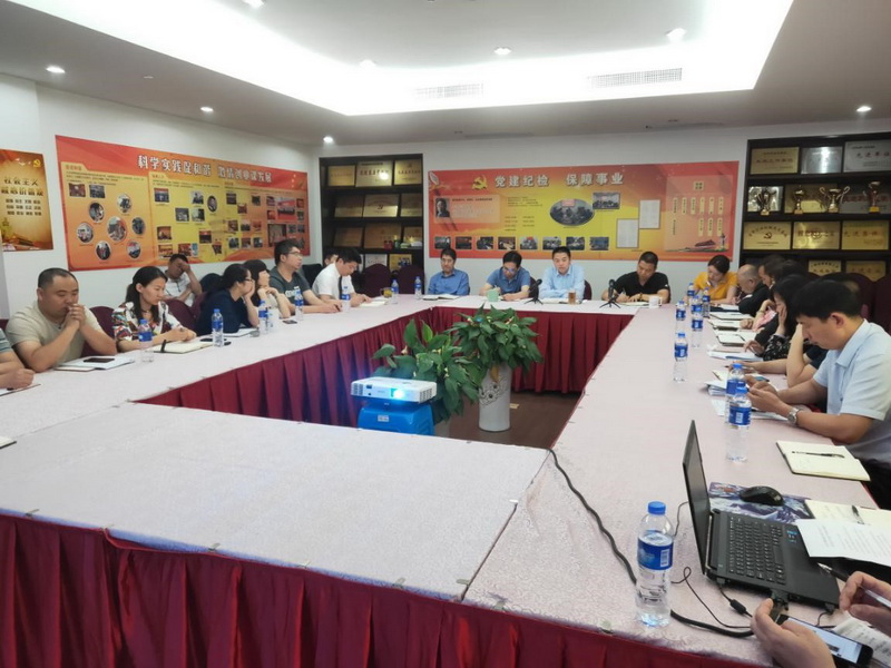 ����AG����|AG���˹�����