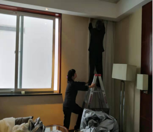 ����AG����|AG���˹�����