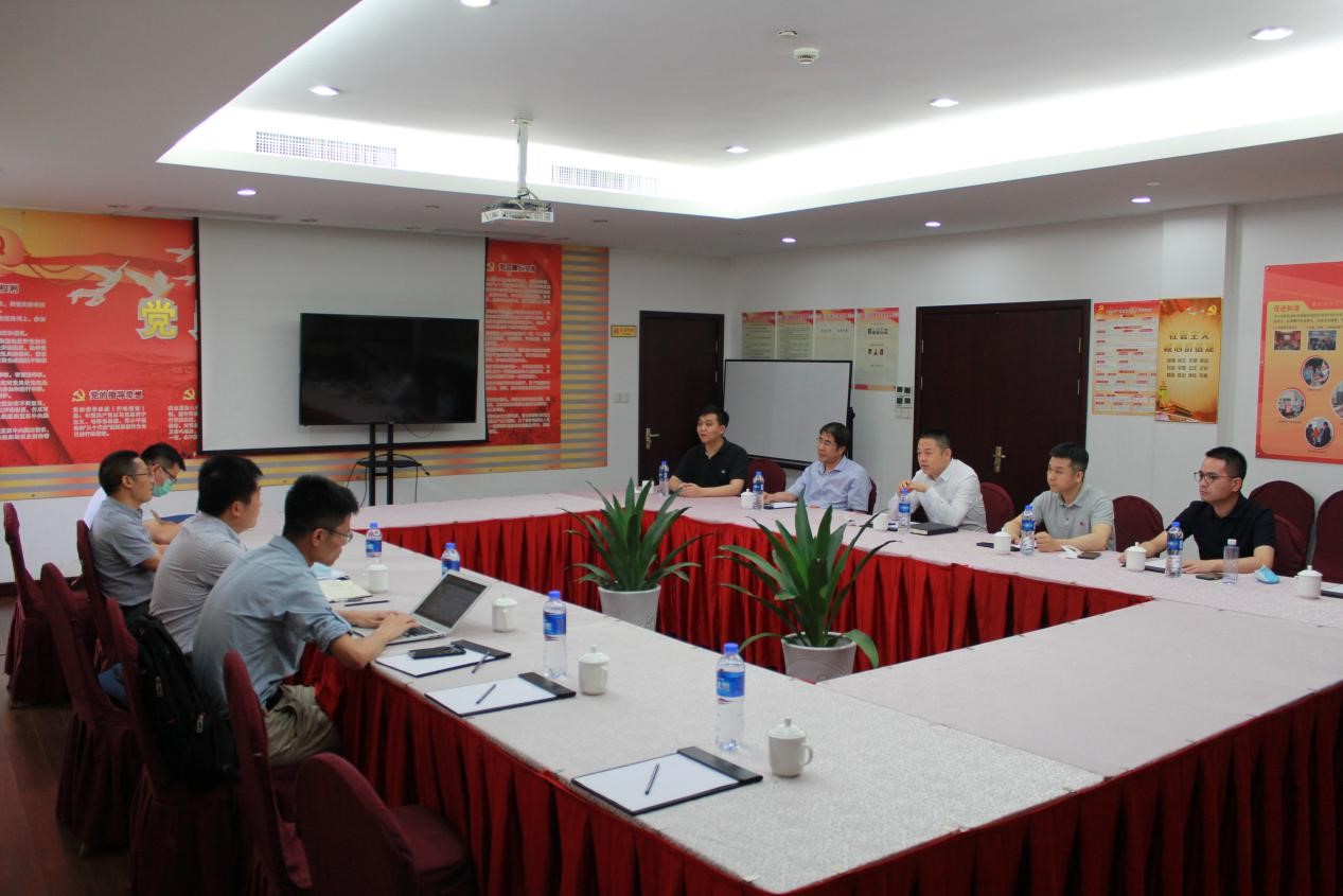 ����AG����|AG���˹�����