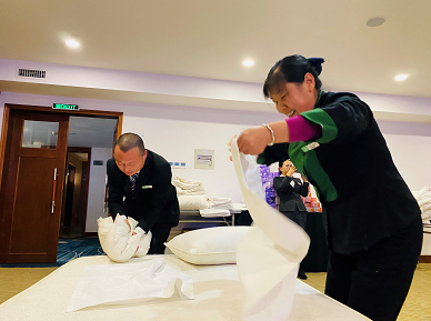 ����AG����|AG���˹�����