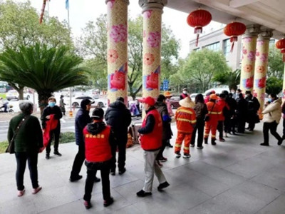 ����AG����|AG���˹�����