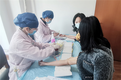 ����AG����|AG���˹�����