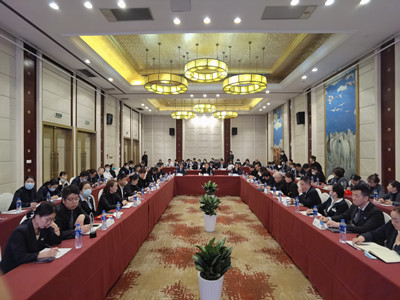 ����AG����|AG���˹�����