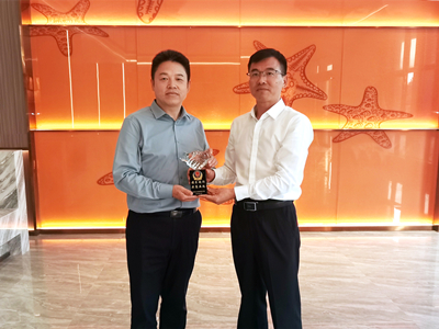 ����AG����|AG���˹�����