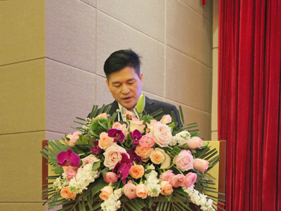 ����AG����|AG���˹�����