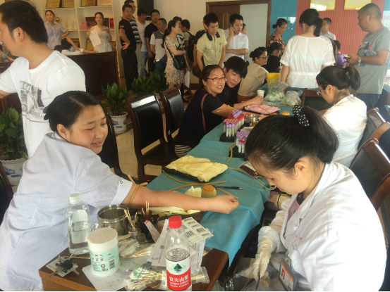 ����AG����|AG���˹�����