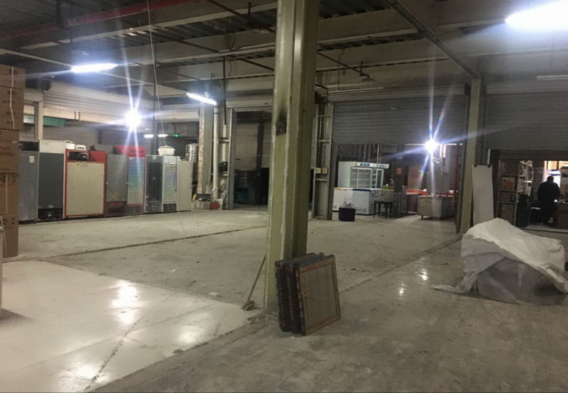 ����AG����|AG���˹�����