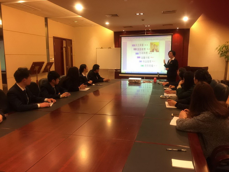 ����AG����|AG���˹�����