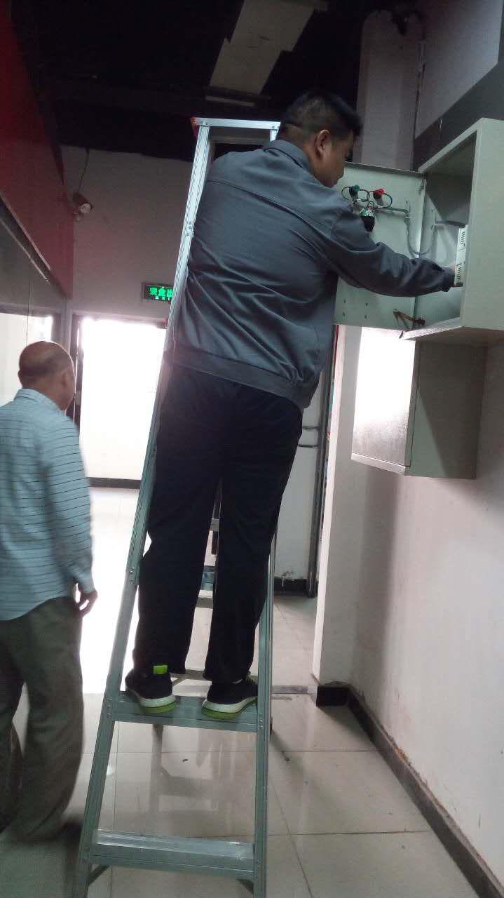 ����AG����|AG���˹�����