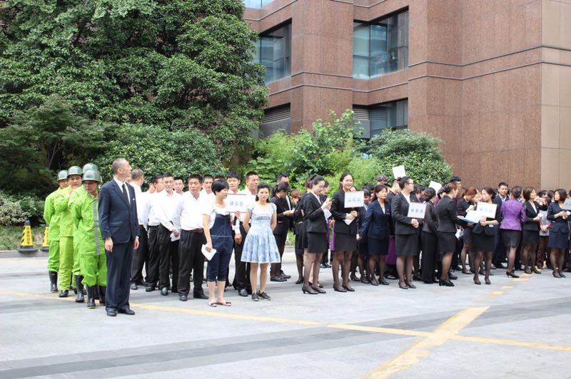 ����AG����|AG���˹�����