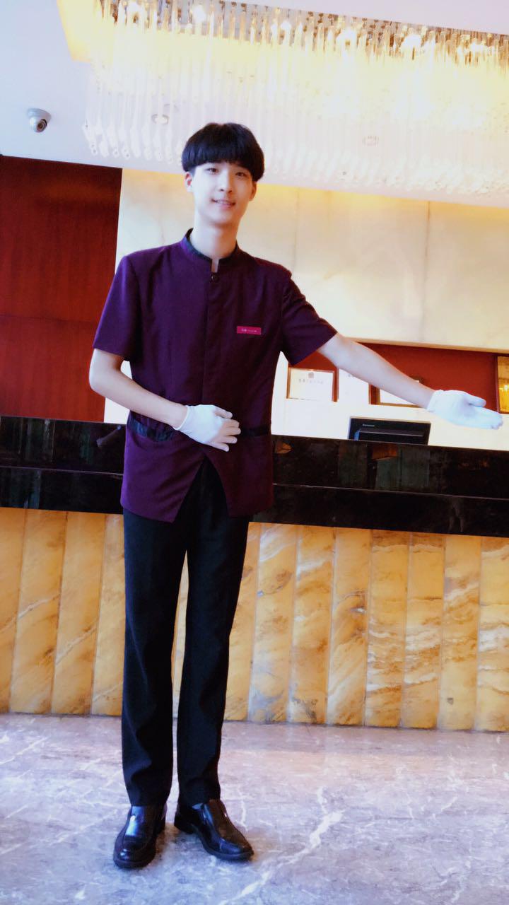 ����AG����|AG���˹�����