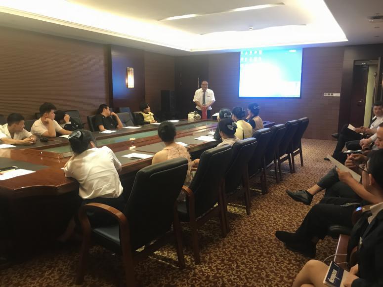 ����AG����|AG���˹�����