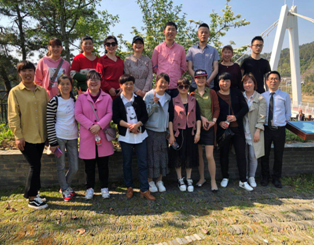 ����AG����|AG���˹�����