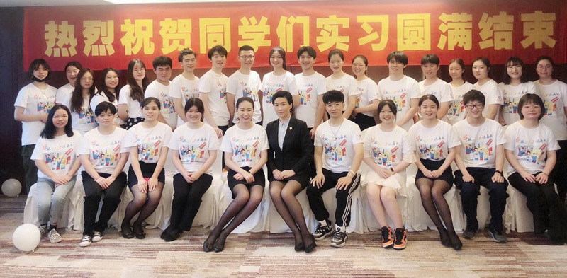 ����AG����|AG���˹�����