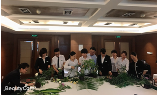 ����AG����|AG���˹�����