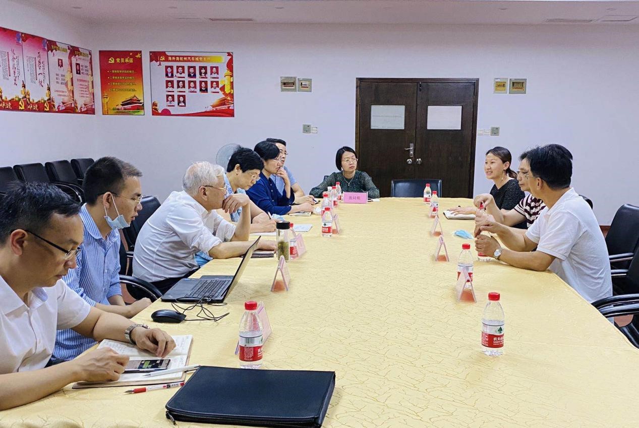 ����AG����|AG���˹�����