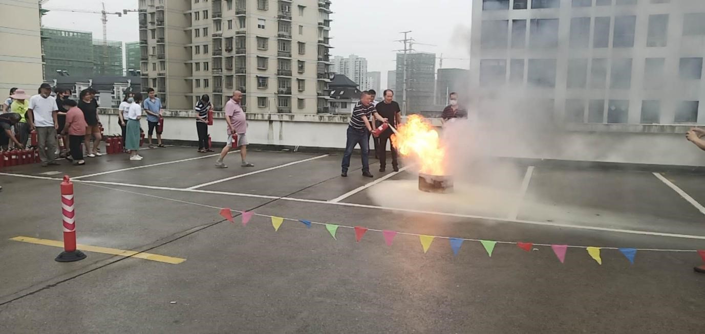 ����AG����|AG���˹�����