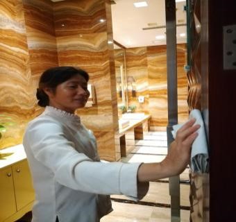 ����AG����|AG���˹�����