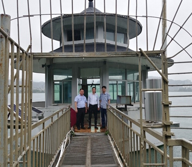 ����AG����|AG���˹�����