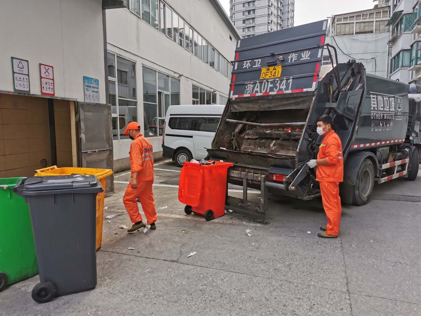 ����AG����|AG���˹�����