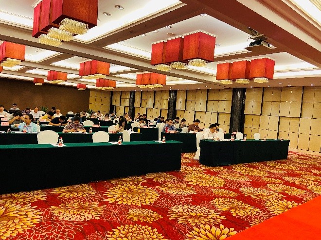 ����AG����|AG���˹�����