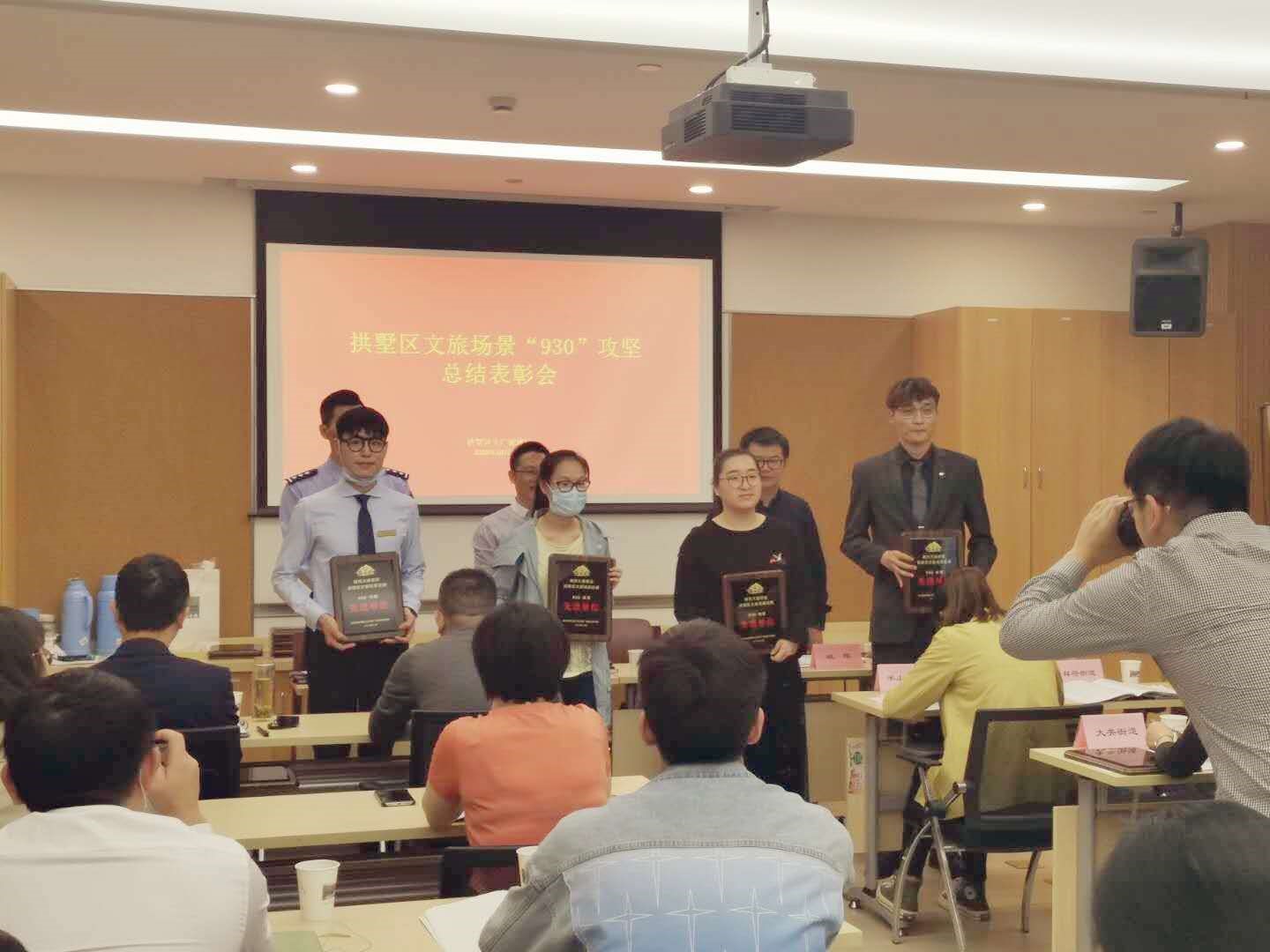 ����AG����|AG���˹�����