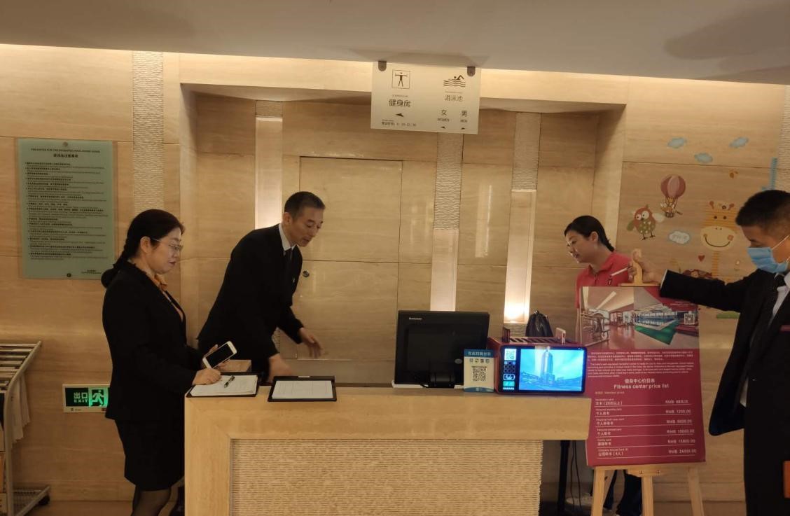 ����AG����|AG���˹�����