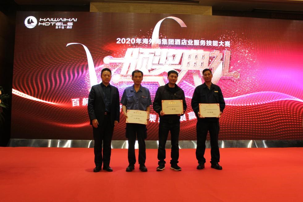 ����AG����|AG���˹�����