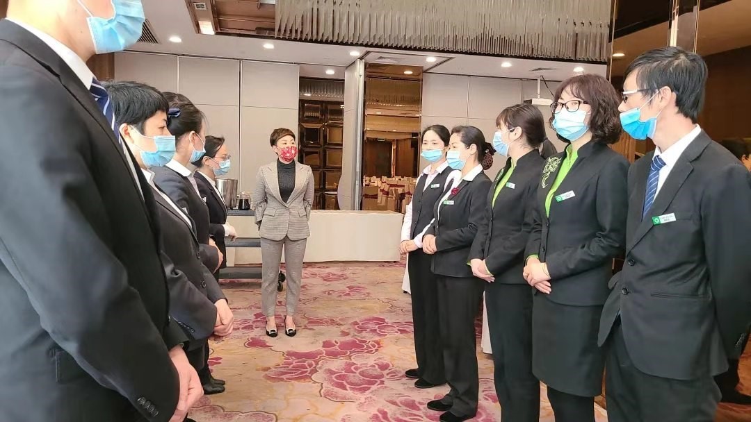 ����AG����|AG���˹�����