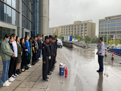 ����AG����|AG���˹�����