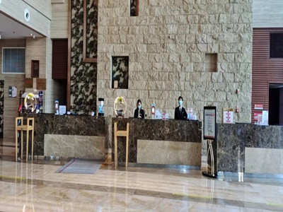 ����AG����|AG���˹�����