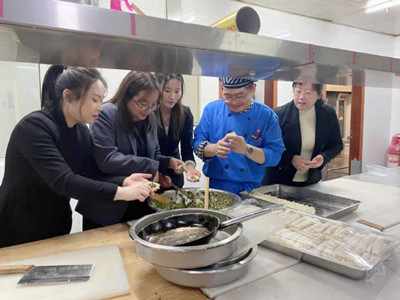 ����AG����|AG���˹�����