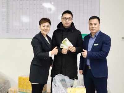 ����AG����|AG���˹�����