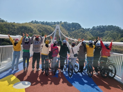 ����AG����|AG���˹�����