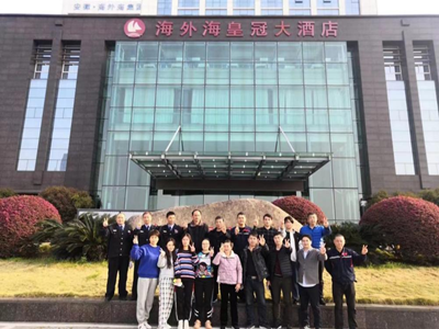 ����AG����|AG���˹�����