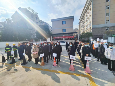 ����AG����|AG���˹�����